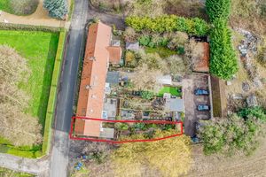 Photo 17- click for photo gallery